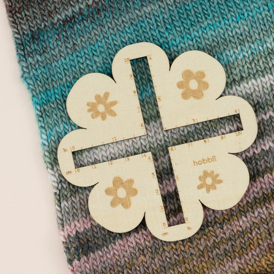

Medidor de tensión de tejido - Flor - Hobbii
4