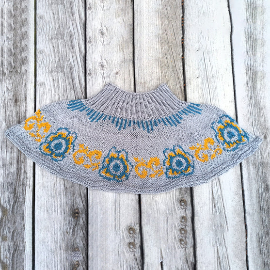 

Spring Flora - Cuello
7