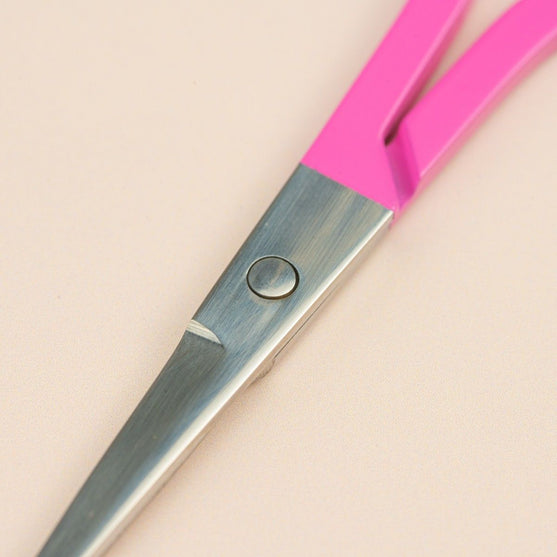 

Tijeras - Heart - Hobbii
6