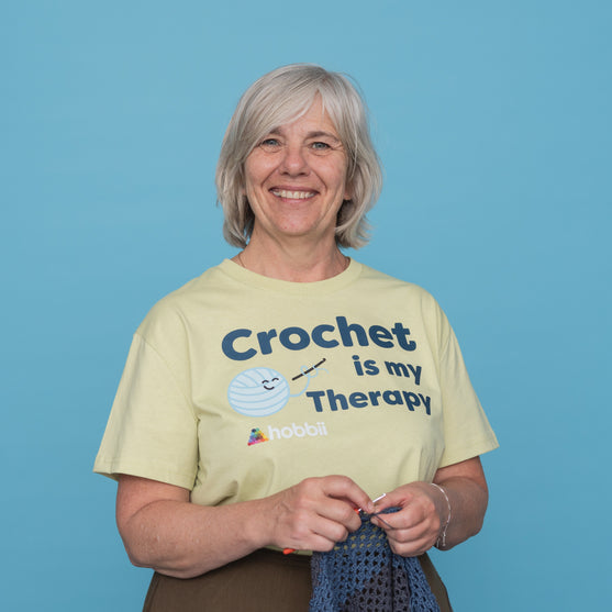 

Therapy T-shirt - Yarniis (Edición Limitada) - Hobbii
5