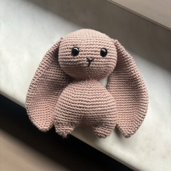 

Poppy - Conejito de Pascua
6