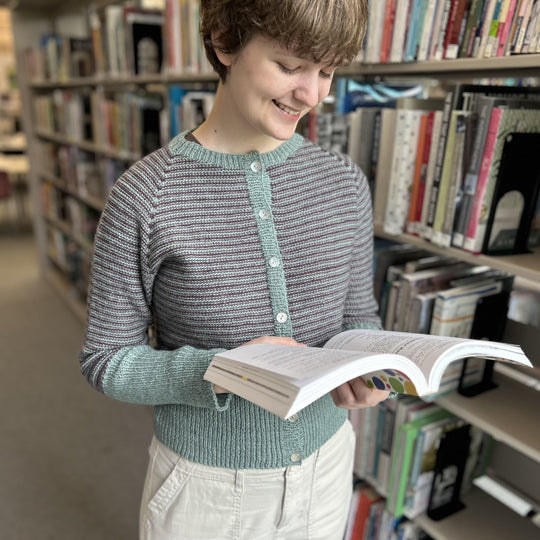 Bookends - Cárdigan