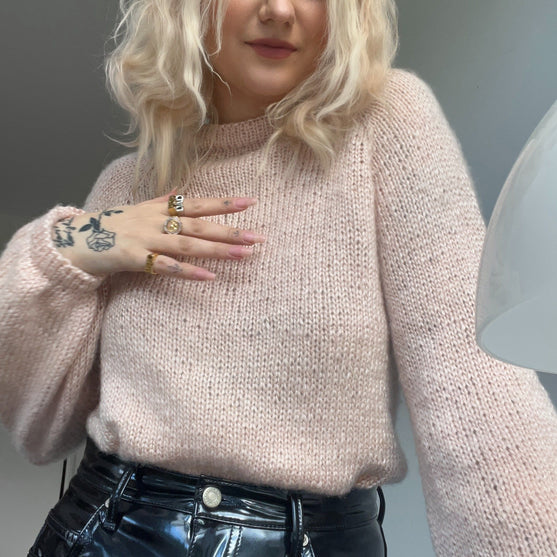 

Call Me Back - Jersey
4