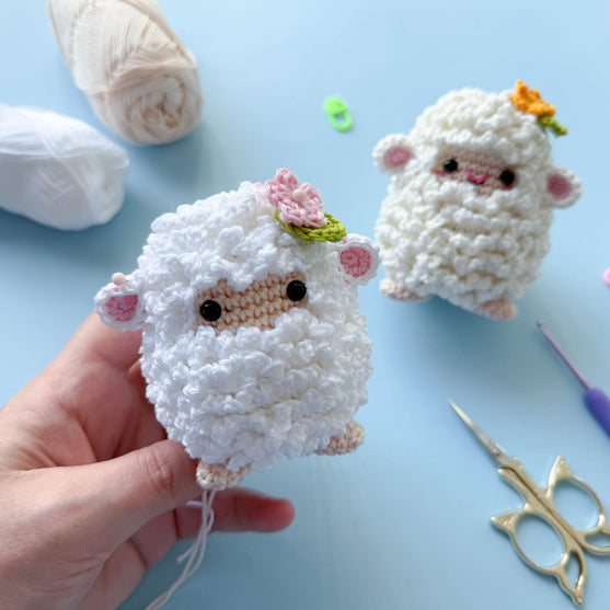 

Ovejita - Huevo sorpresa de Pascua
4