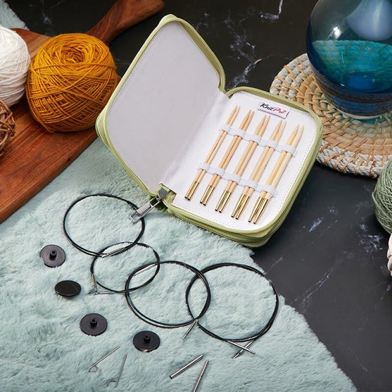 

Set de Agujas Circulares Intercambiables Iniciales de Bambú - KnitPro
4