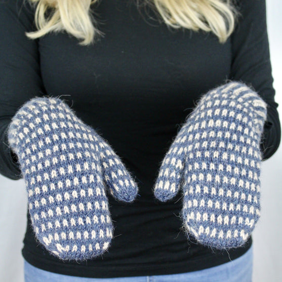 

River Stone - Manoplas
2