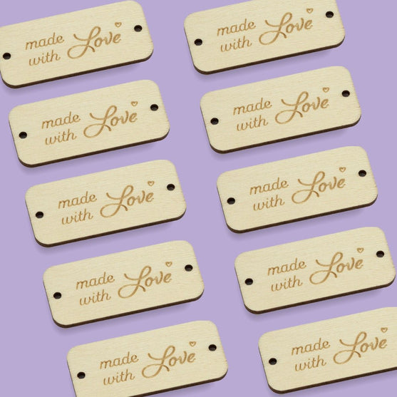 

Etiquetas en Madera - Made With Love - Hobbii
3