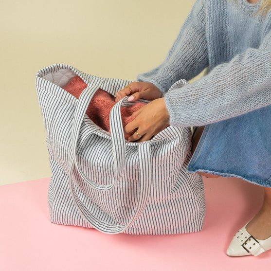 

Bolso de compras acolchado - Tamaño grande - Hobbii
8