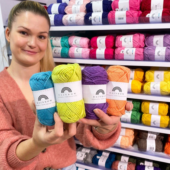 

Lote de lanas Rainbow Cotton 8/8 - Hobbii
3