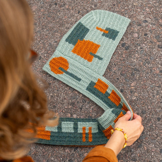 

Rust & Rhythm - Bufanda con capucha
3