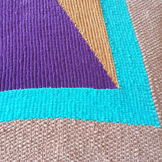 

Velvet Sunset - Manta
2