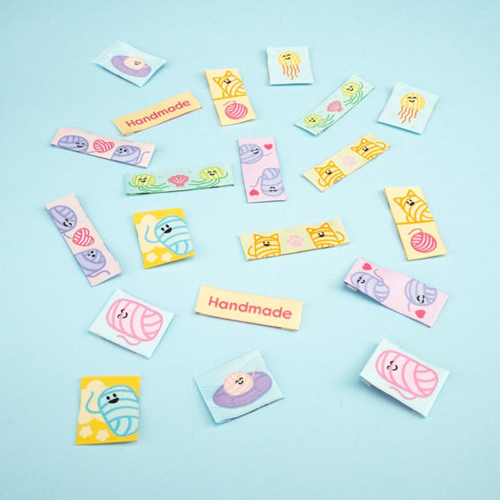 

Motas con Etiquetas - Yarniis - Hobbii
3